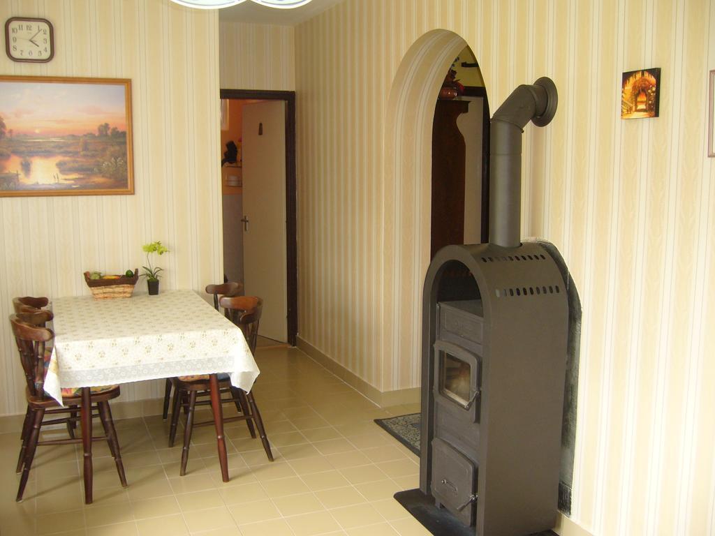 Apartment Orszag Apartmanhaz *